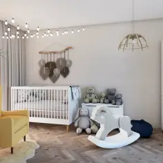 Jak urządzić kącik zabaw dla dzieci w salonie, by nie psuł estetyki? Jasne meble, stonowane kolory i urocze pluszaki tworzą przytulną przestrzeń.