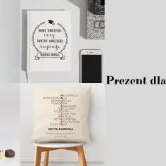 Elegancki prezent dla nauczyciela: torba z sercem, książka, poduszka z pochwałami i czekoladki.