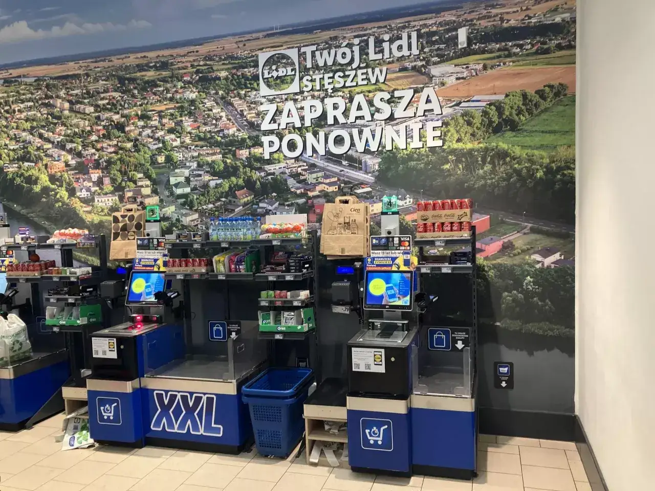 Kasy samoobsługowe w Lidlu: skutki automatyzacji handlu a zatrudnienie. XXL.