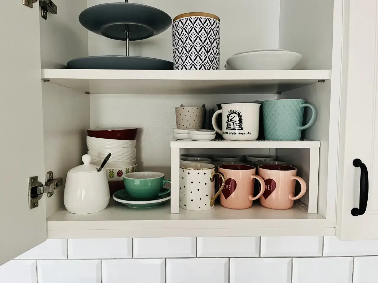 Zdjęcie Co warto kupić w ikea do kuchni, aby zyskać więcej przestrzeni?