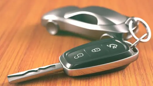 Prezent dla fana motoryzacji: Emocje vs. Praktyczność Który wybrać?