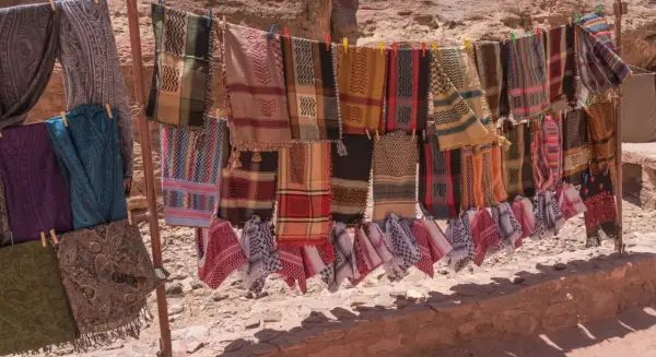 Co przywieźć z Jordanii? Praktyczny przewodnik po pamiątkach